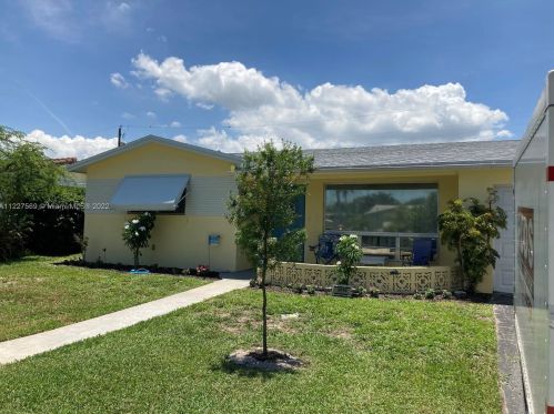 2010 31st Ct, Hollywood FL  33021-4414 exterior