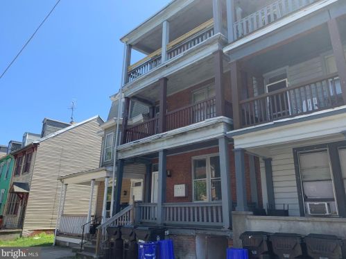 1419 Vernon St, Harrisburg, PA 17104-1119