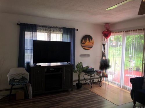 19 Phillips St, Middletown NY  10940-3303 exterior