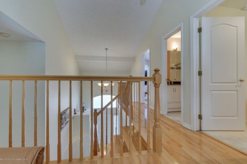 168 La Quinta Ct, Holmdel Village NJ  07733-2536 exterior