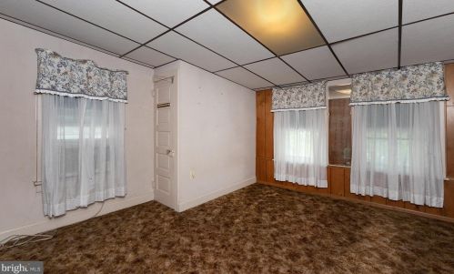 13 Kelso St, Harrisburg PA 17111-1823 exterior