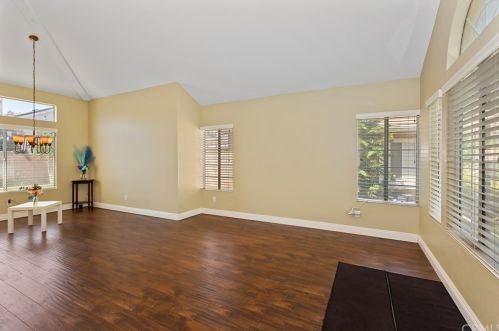 6847 Stone Pine Ct, Chino CA  91710-7414 exterior