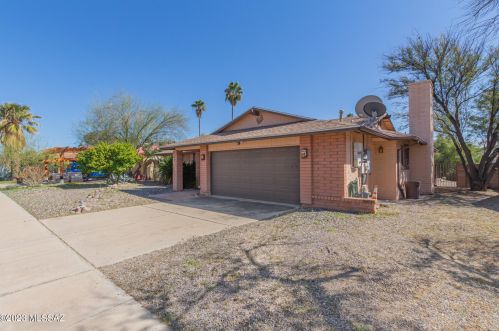 3013 Cinnamon Dr, Tucson, AZ 85741-3308