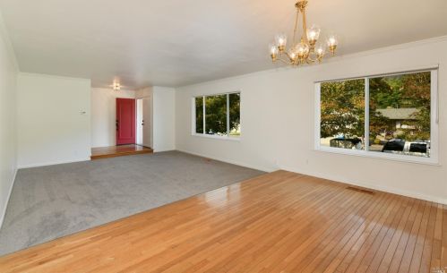 3722 Sleepy Hollow Dr, Santa Rosa CA  95404-1528 exterior