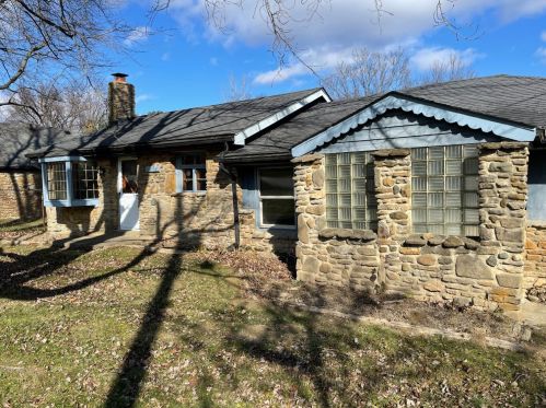 1236 Jenkins Ln, Stonelick, OH 45103-1002