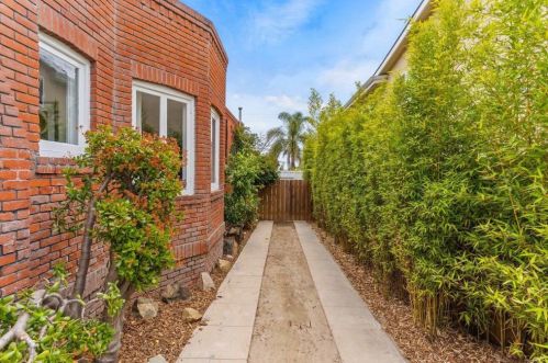 3043 Ivy St, San Diego CA  92104-5553 exterior