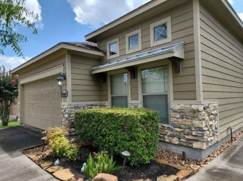 10256 Stone Gate Dr, Conroe TX  77385-8013 exterior