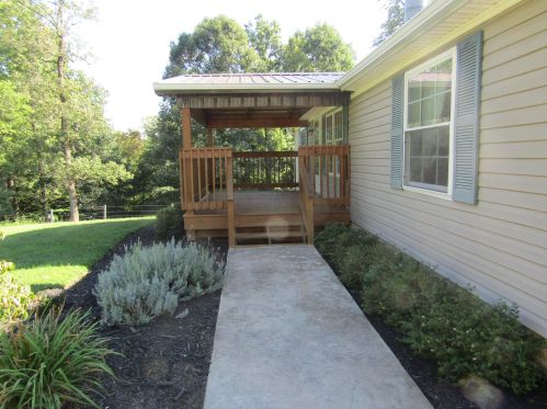 5210 Township Road 226, New Lexington, OH 43764-9637