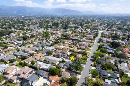 9821 Garibaldi Ave, Temple City CA  91780-1713 exterior