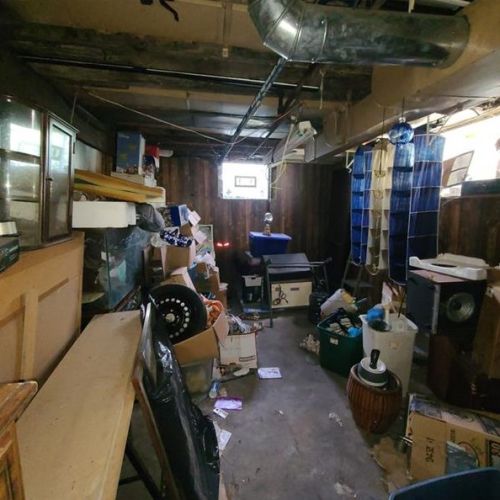 73 12 St, Ambridge PA 15003-1945 exterior