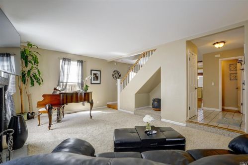 2421 Waltzer Rd, Santa Rosa CA  95403-1868 exterior