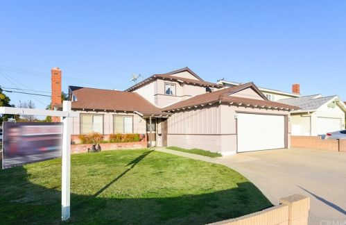 14667 Hawes St, Whittier, CA 90604-1101