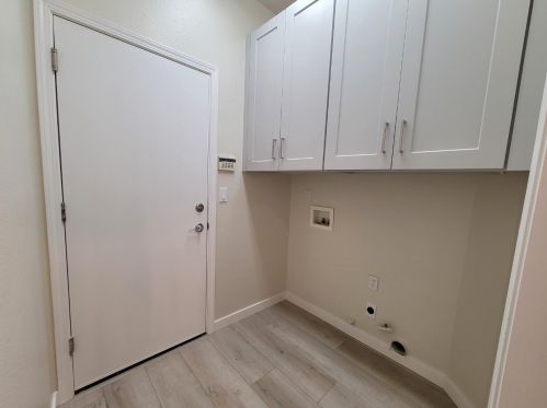 1214 Blackberry Cir, Folsom CA  95630-7652 exterior