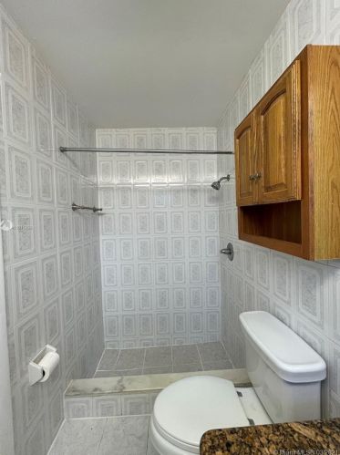 9325 24 Pl, Hollywood FL 33024-3125 exterior