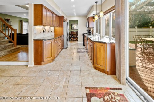 9 Salem Ln, Jackson Twp NJ  08527-1210 exterior