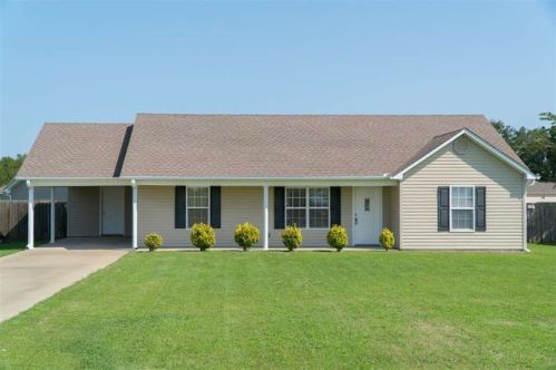 39 King Cv, Bells, TN 38006-3845