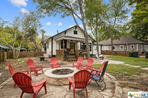 1708 Main St, Georgetown TX 78626-7924 exterior