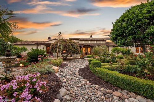 14203 Caminito Vistana, San Diego CA 92130-3724 exterior