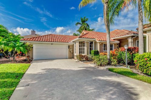 219 Woodsmuir Ct, West Palm Beach, FL 33418-8070