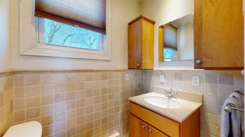 70 Pat Cir, North Kingstown RI  02852-2041 exterior