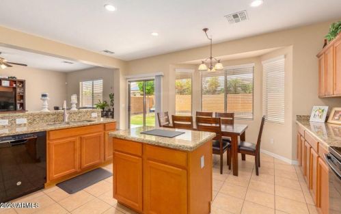 17566 Crocus Dr, Sun City AZ  85388-7748 exterior