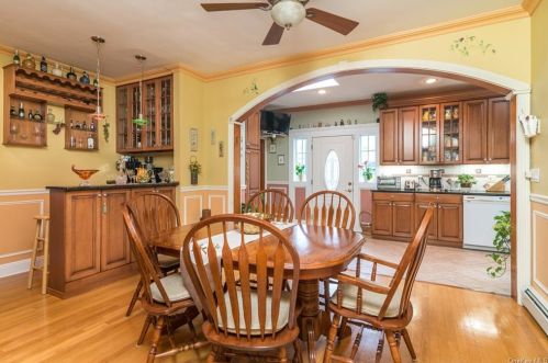 5 Todd Pl, Crotonville NY  10562-3424 exterior