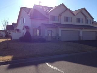 16882 Embers Ave, Farmington MN  55024-7335 exterior