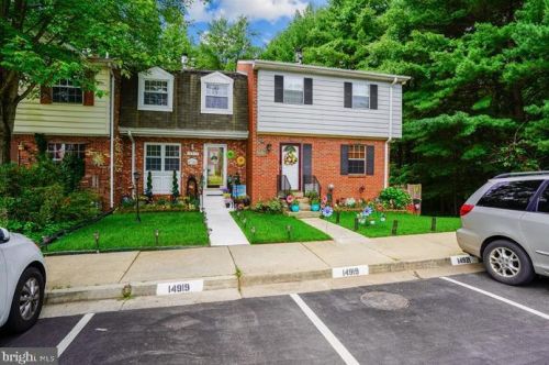 14919 Emberdale Dr, Woodbridge, VA 22193-2637