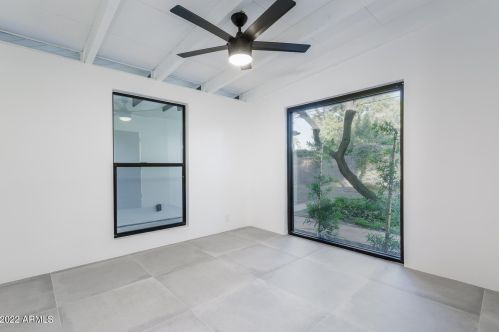 5721 10th St, Phoenix AZ  85014-2213 exterior