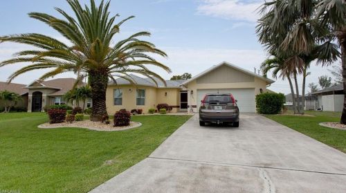 2930 11th Pl, Cape Coral, FL 33904-3910
