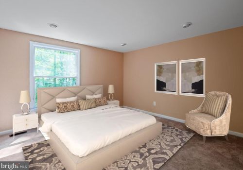 2268 Cocquina Dr, Herndon VA  20191-1140 exterior