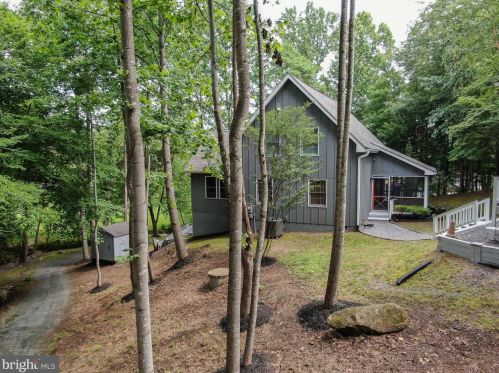 16009 Carrington Ct, Mineral VA  23117-5012 exterior