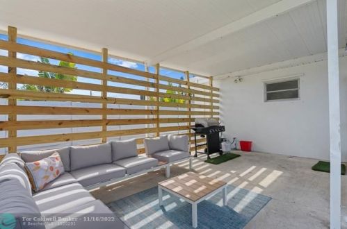 1831 56 Ave, Hollywood FL exterior