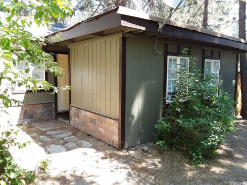 3631 Spruce Ave, South Lake Tahoe CA  96150-8368 exterior