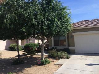 815 Sunland Ave, Phoenix, AZ 85041-3972