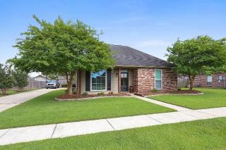 6150 Windwood Dr, Zachary, LA 70791-2687
