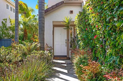 10575 Hall Meadow Rd, San Diego, CA 92131-3639