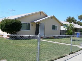 1200 Richmond Ave, Hanford, CA 93230-2731