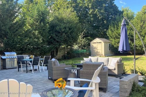 18 2 St, Locust NJ 07760-1343 exterior