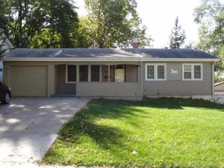 6439 Ogden St, Omaha NE  68104-1539 exterior