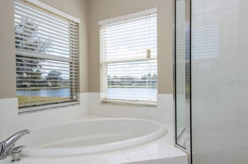 2232 Roanoke Spg Dr, Ruskin FL 33570-6315 exterior