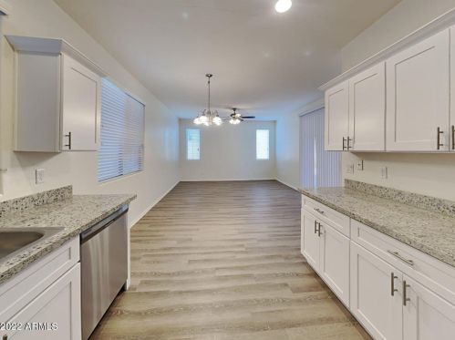 16868 Ironwood St, Sun City AZ  85388-1303 exterior