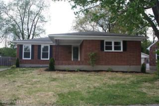 4218 Buxton Dr, Louisville, KY 40218-2302