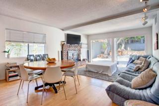 1623 2nd St, Manhattan Beach CA  90266-7009 exterior