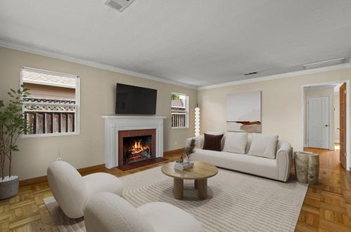 394 Cypress Ave, Sunnyvale CA  94085-3639 exterior