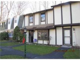 102 Vista Dr, Highland, NY 12528-1315