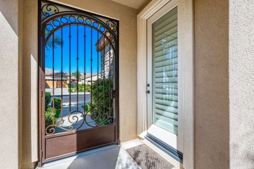 81769 Rustic Canyon Dr, La Quinta CA  92253-7985 exterior