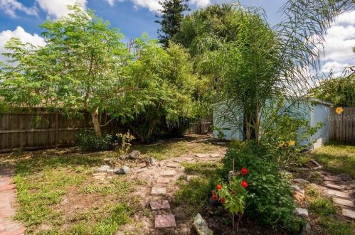 11300 Jack Rabbit Ln, Port Richey FL  34668-2024 exterior