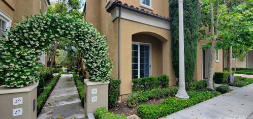 23 Via Amanti, Newport Beach, CA 92657-1126