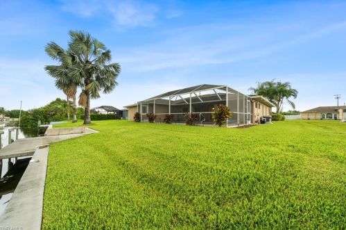 1508 2nd Ter, Cape Coral, FL 33909-2652